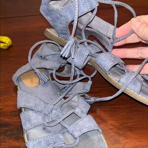 Old Navy Blue Lace-Up Gladiator Sandal
Size 7